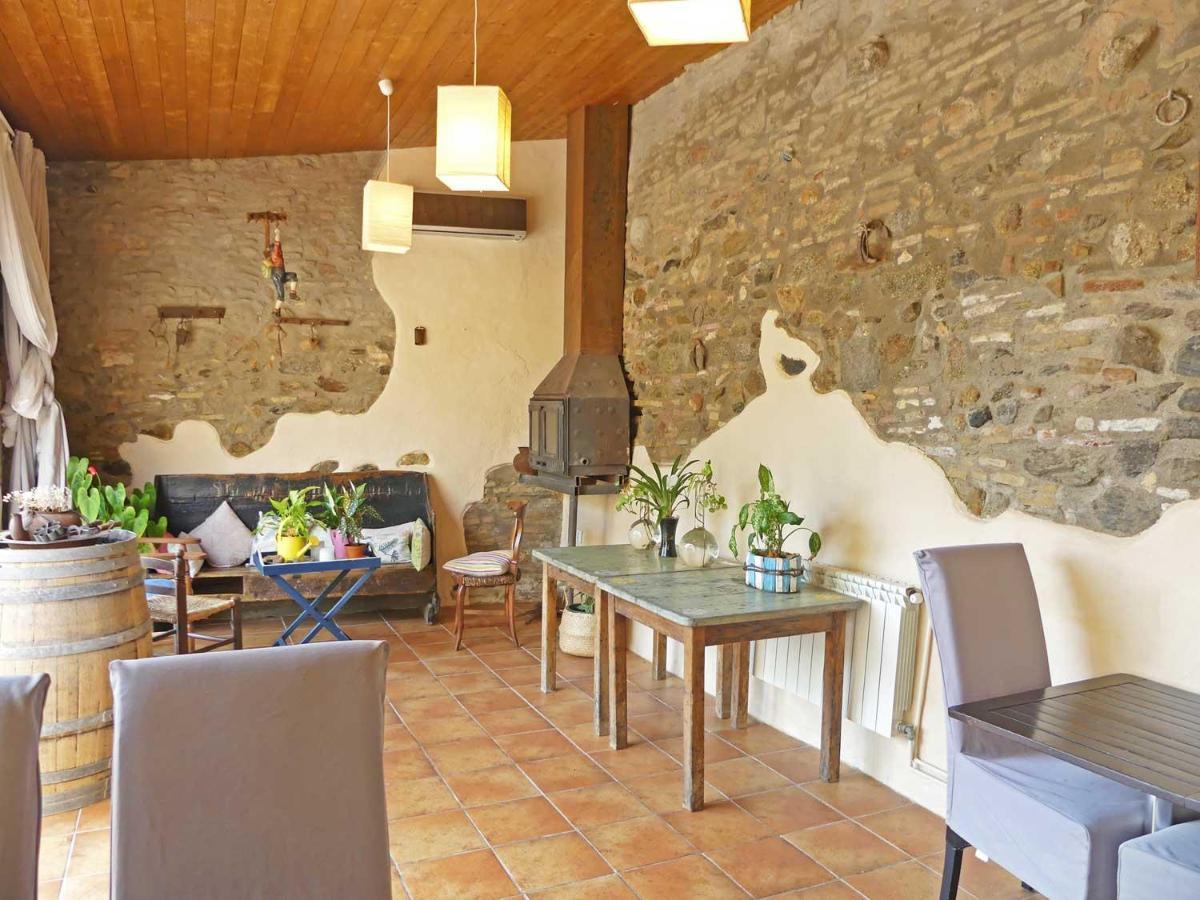 Casa rural Masia Ca La Caputxeta *