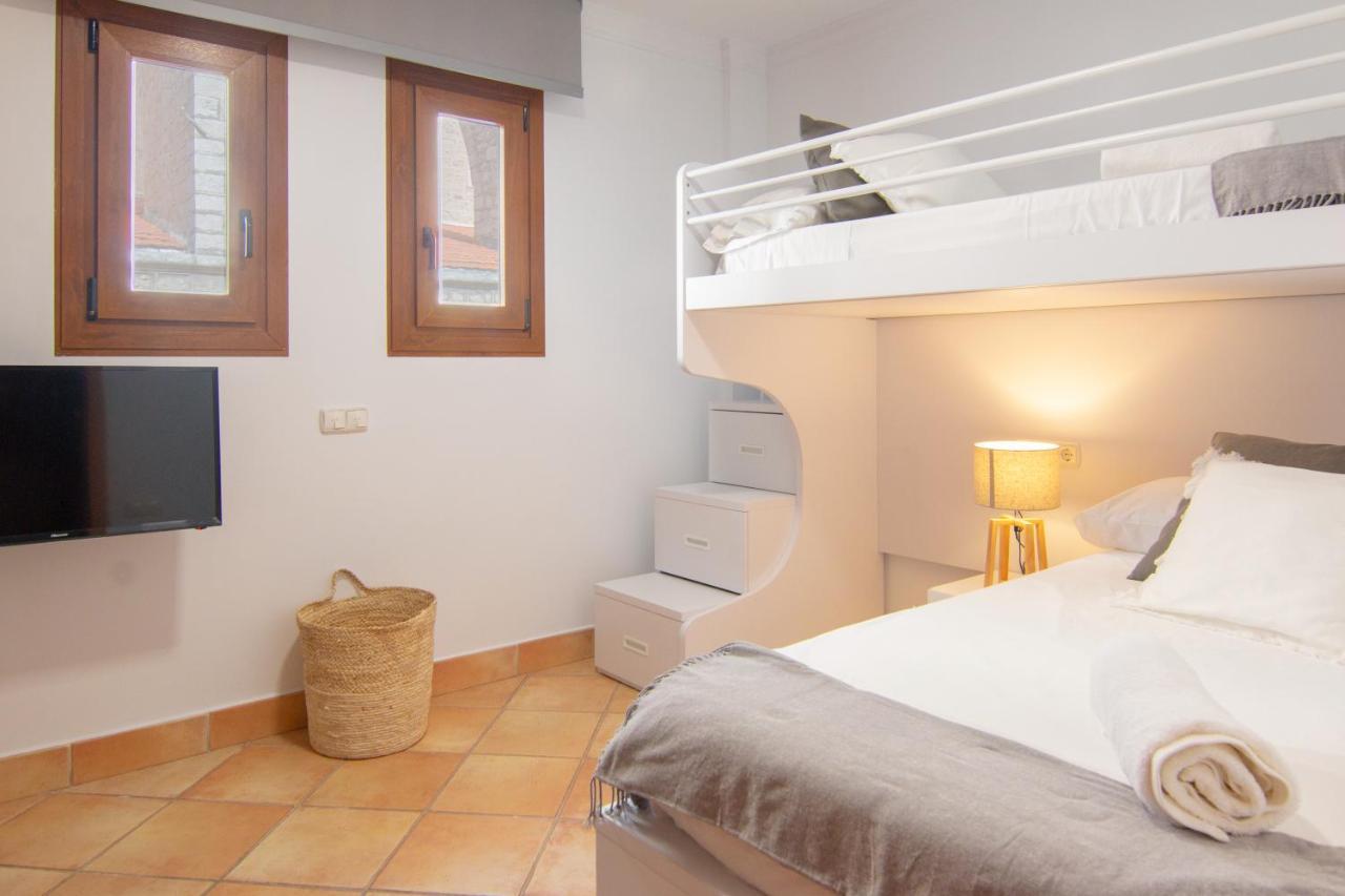 Sant Pere Ii Apartment *