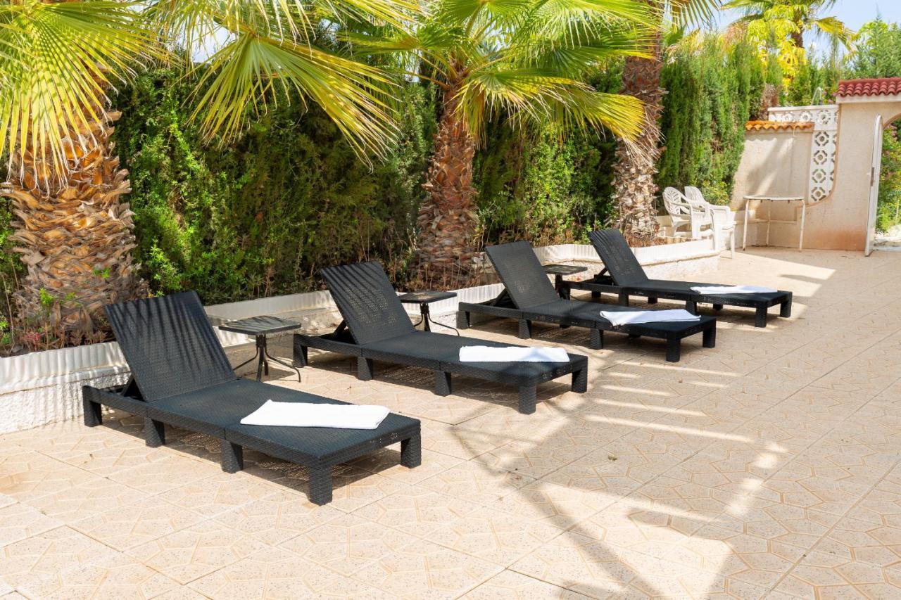 Villa Fidalsa Grand Mediterranean Beachfront Playa Flamenca