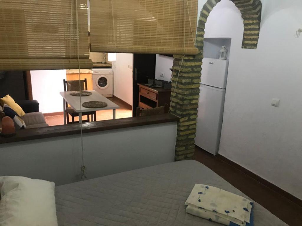 Antonio Ureba 9 Apartment *