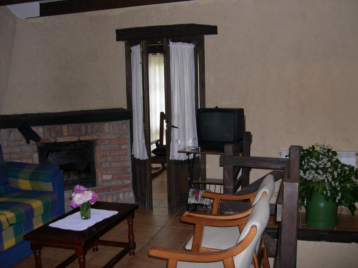 Country house Turismo Rural El Sidron *