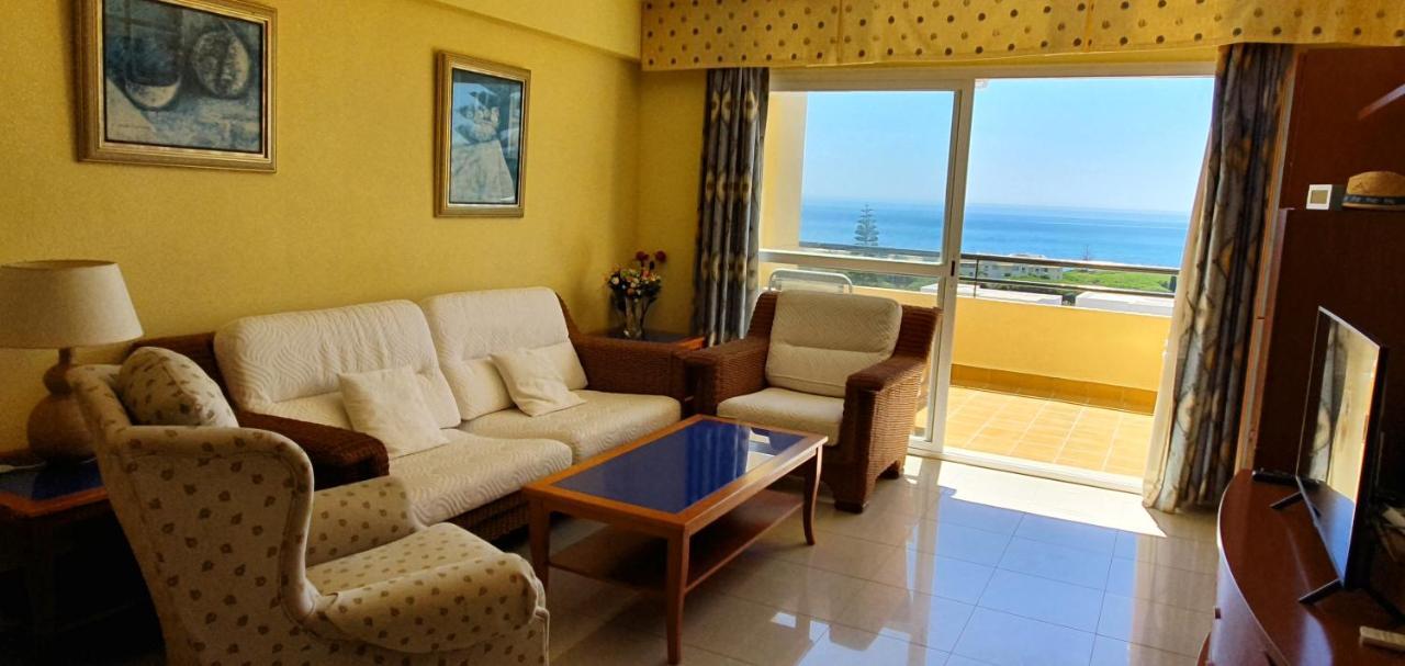 Corner Sea View Penthouse With 95m² Terraces Apartamento *