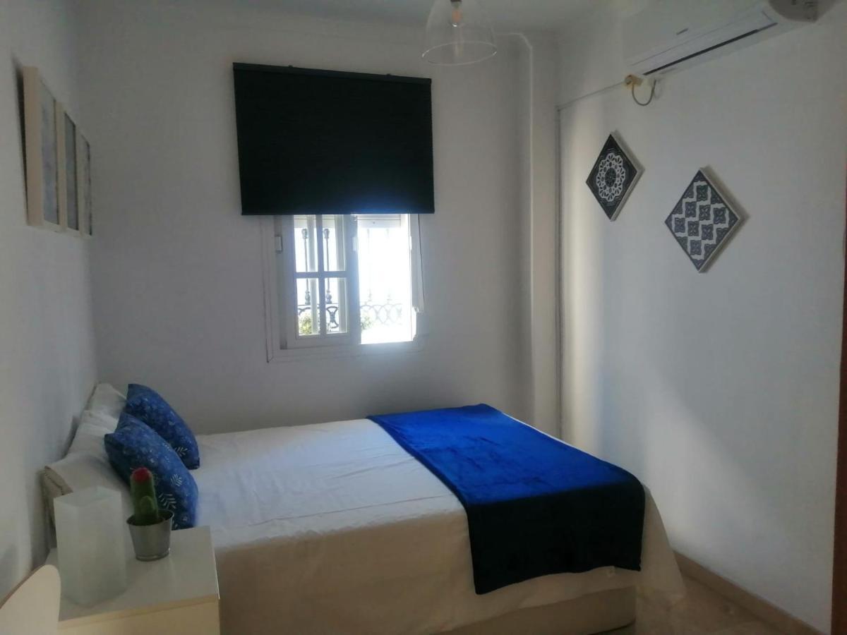 In Lovely House En En Cadiz Homestay
