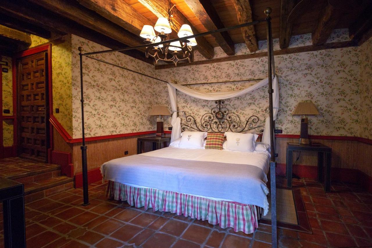 Hotel Rural Castillo De