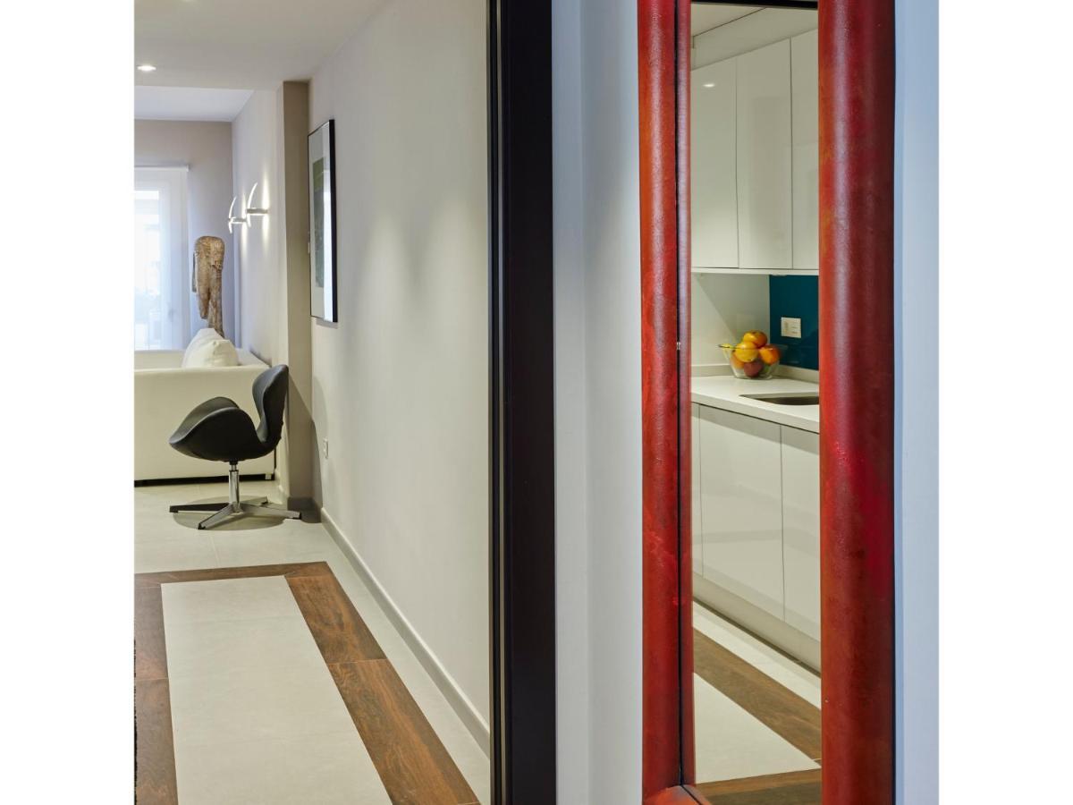 Apartamentos Caballerizas Granada Con Parking Gratuito En Pleno Centro *