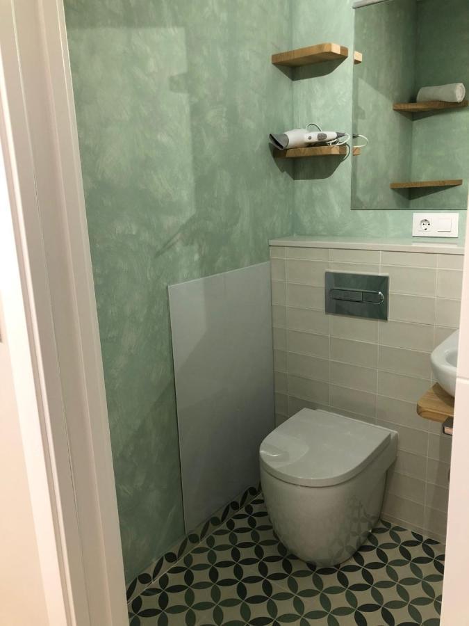 Apartamento Completamente Equipado En Pontedeume. *