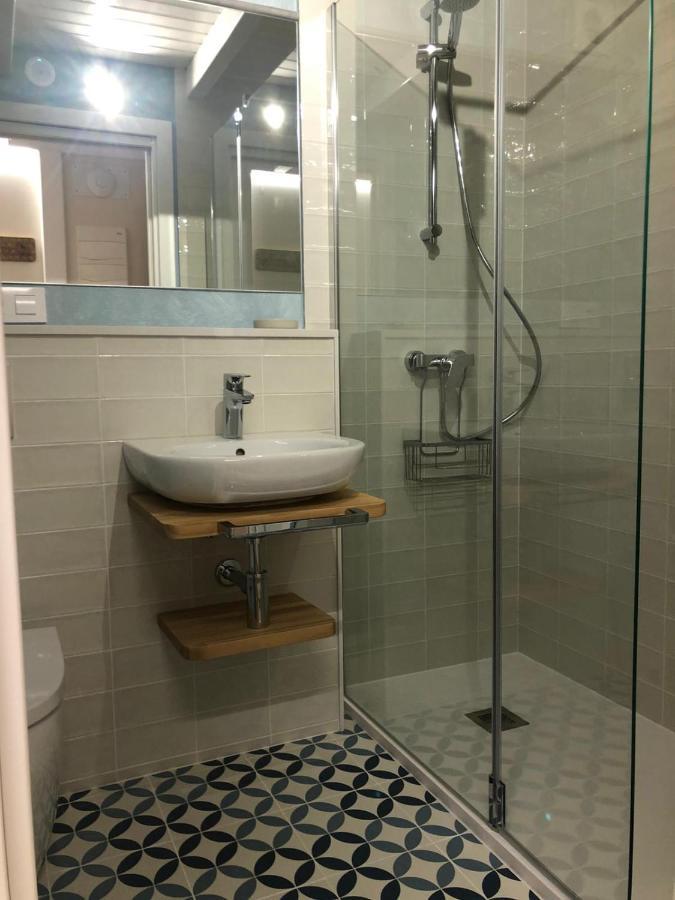 Apartamento Completamente Equipado En Pontedeume. *