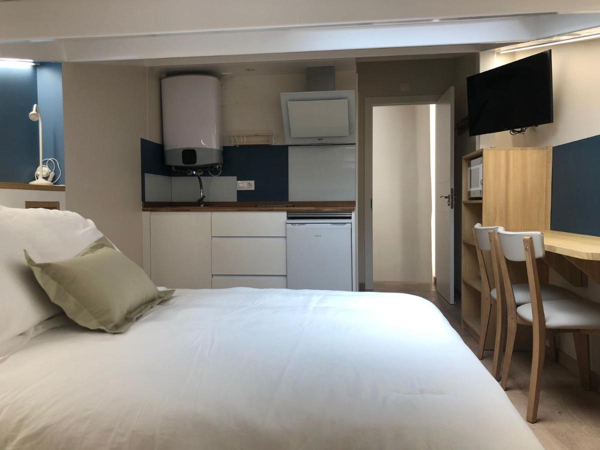 Completamente Equipado En Pontedeume. Apartamento Puentedeume