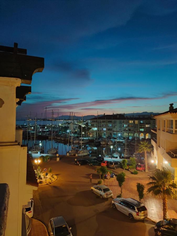 Puerto Deportivo Apartment