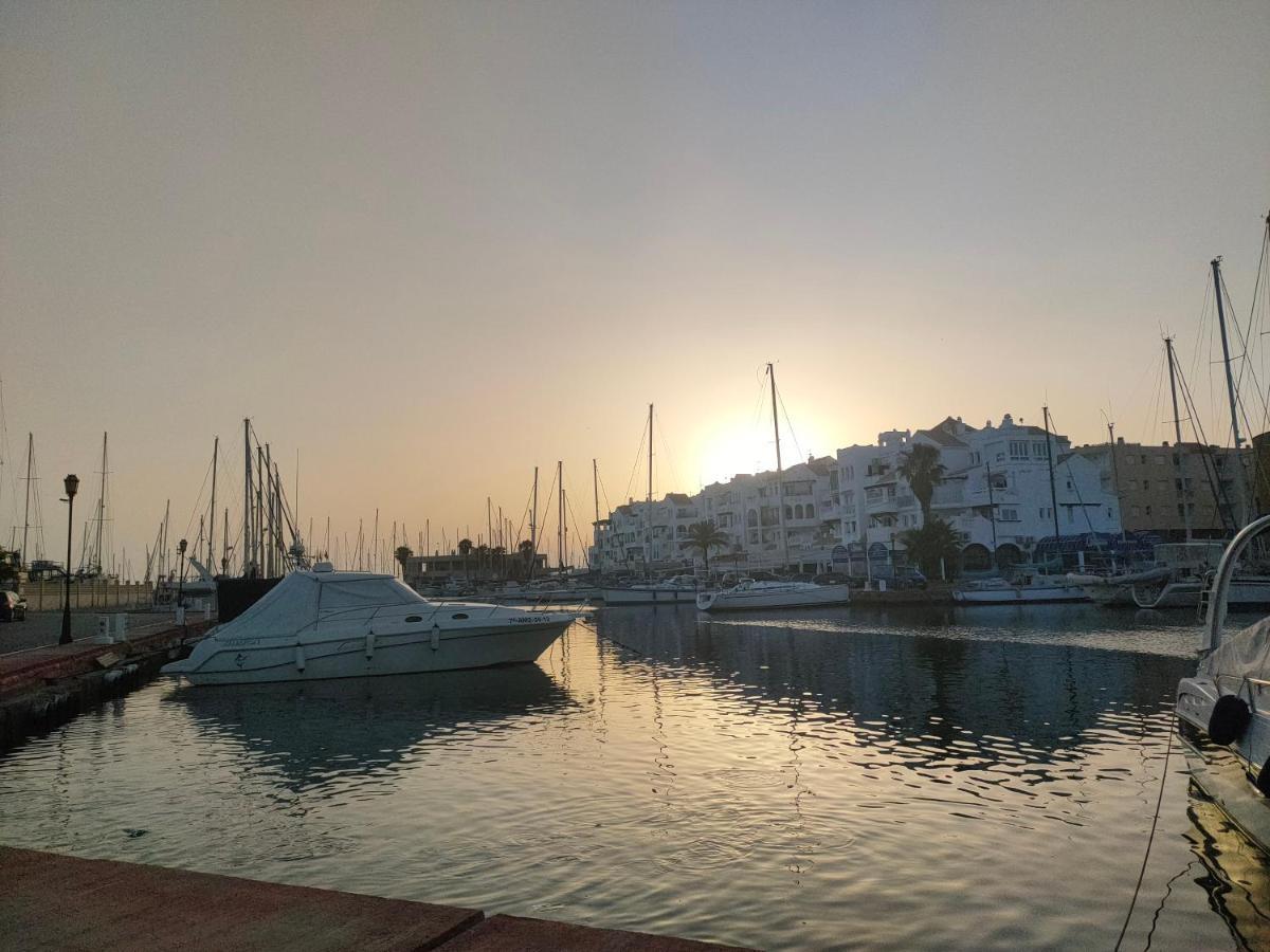 Puerto Deportivo