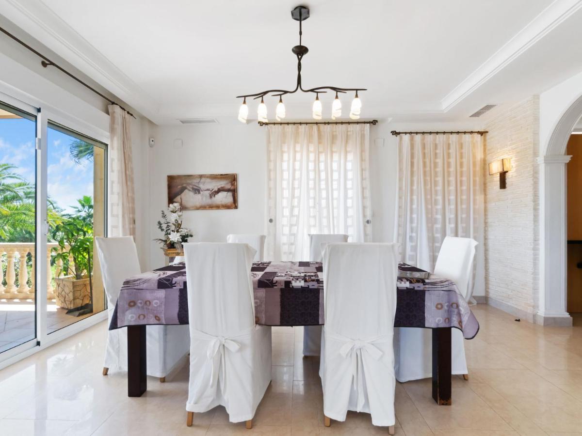 Sahara Villa