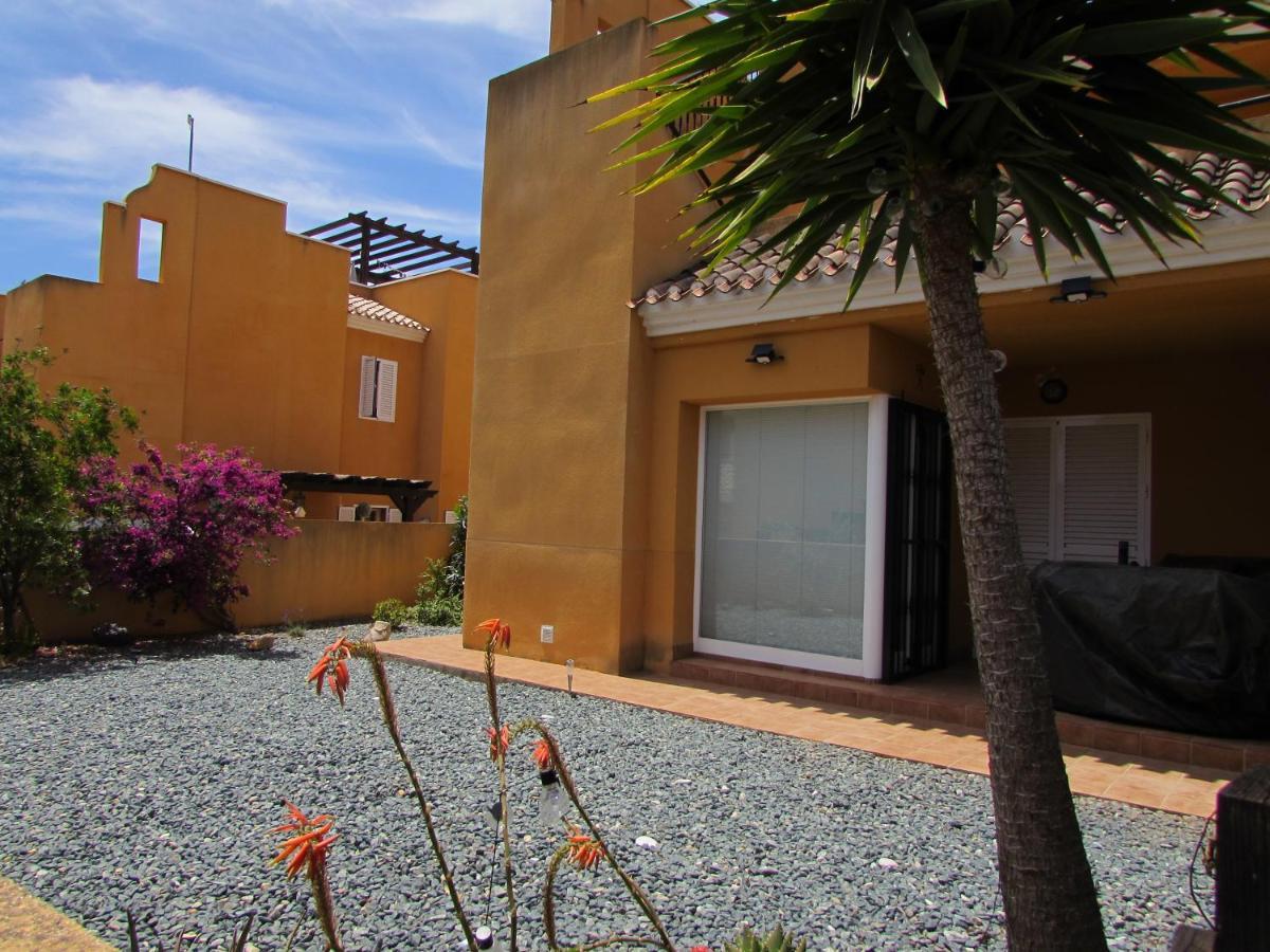 Los Rosales Apartamento *