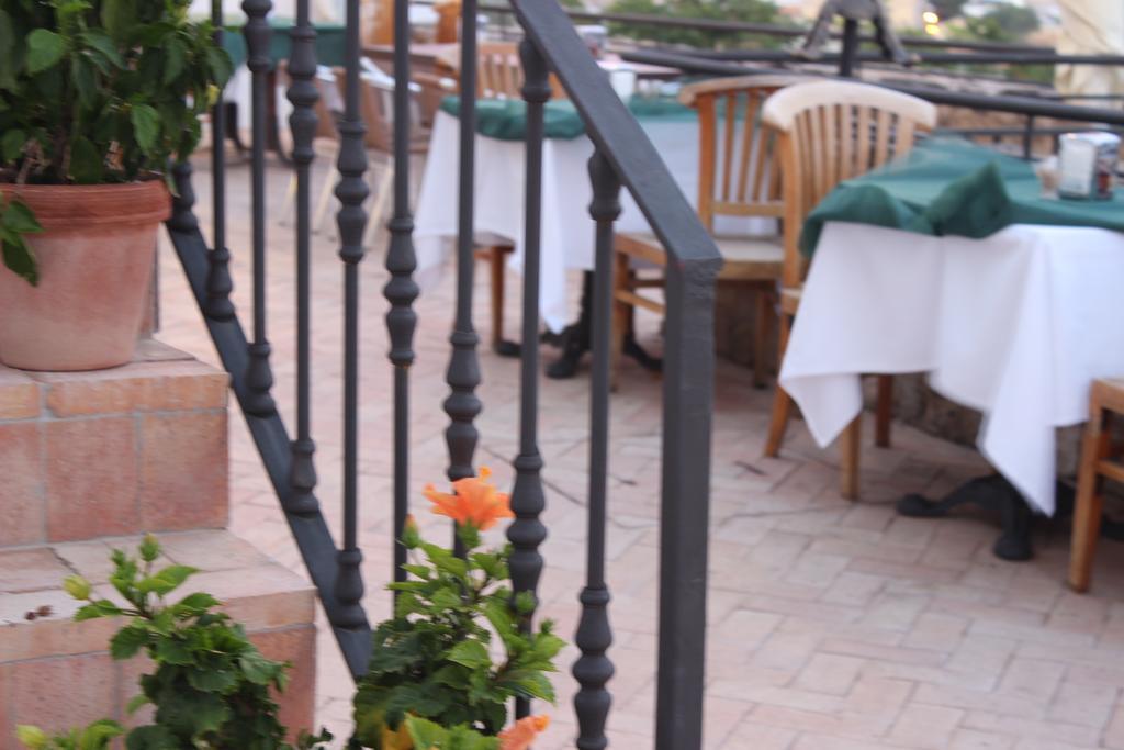 Casas Del Consul Hotel 2*