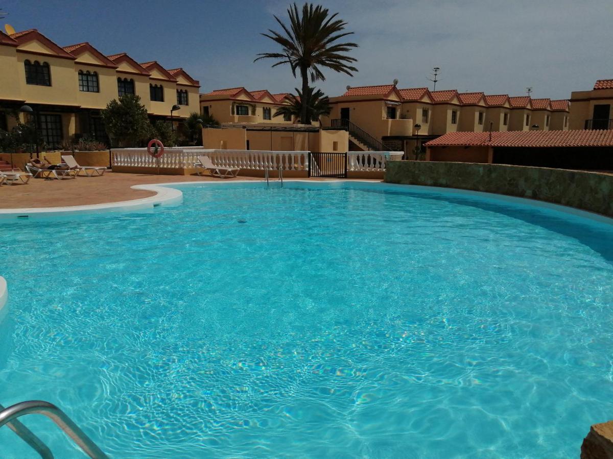 Apartment Vista Piscina O Terraza, Wifi Gratis *