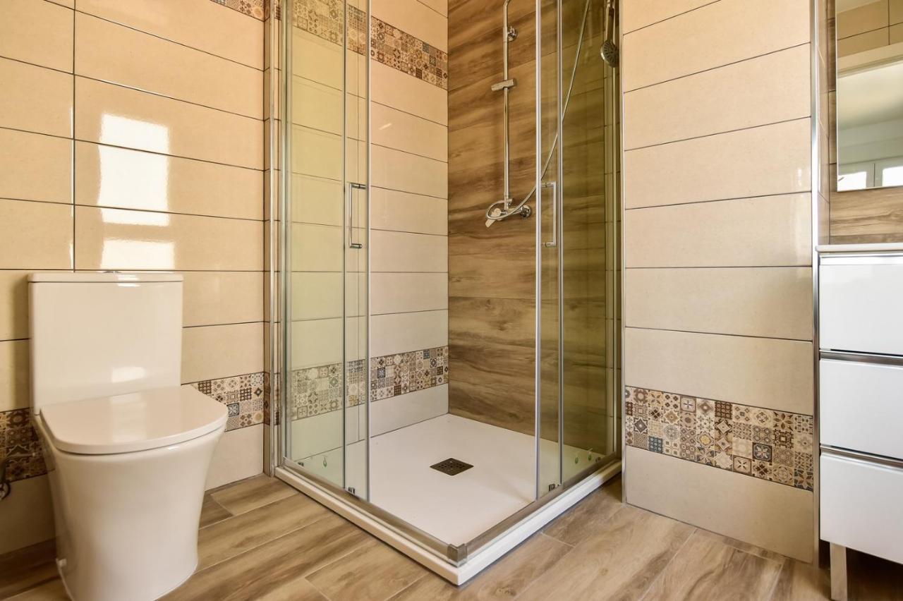 Cura Apartment *