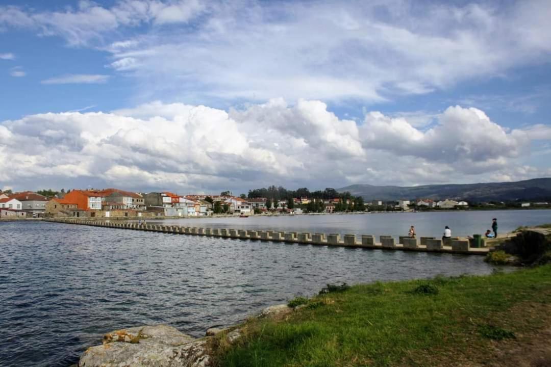 House In The Harbour *