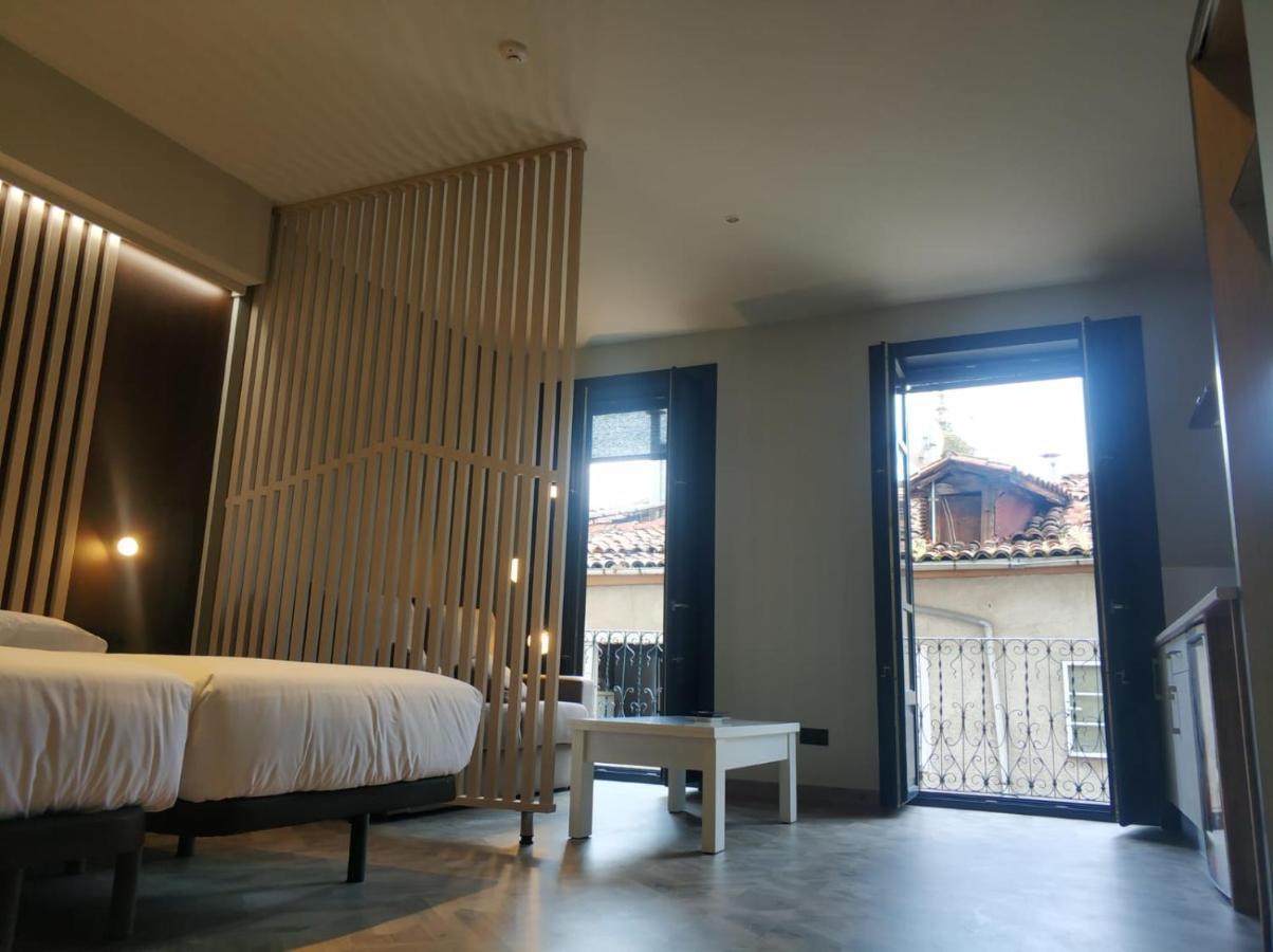 Apartamento Turísticos Y Vella By Bossh *