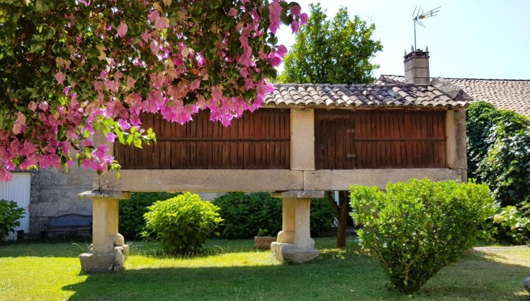 Country house Pazo De Almuina Arbo