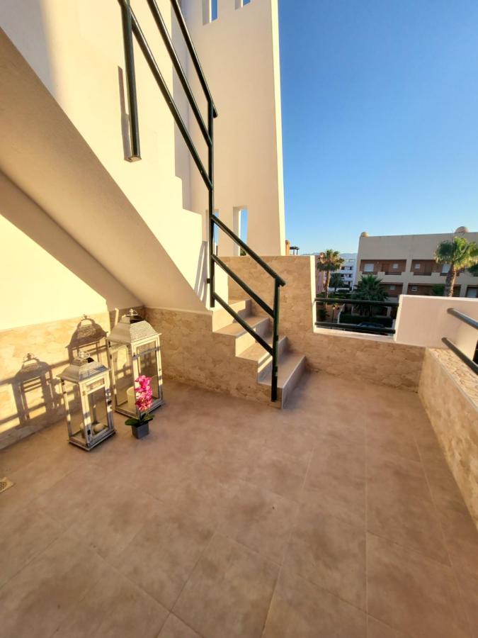 Apartamento ático Precioso Con Piscina Privada En Paraíso De Vera!
