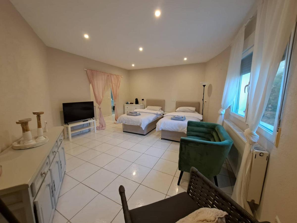 Sueno Grande Guest house Lliber