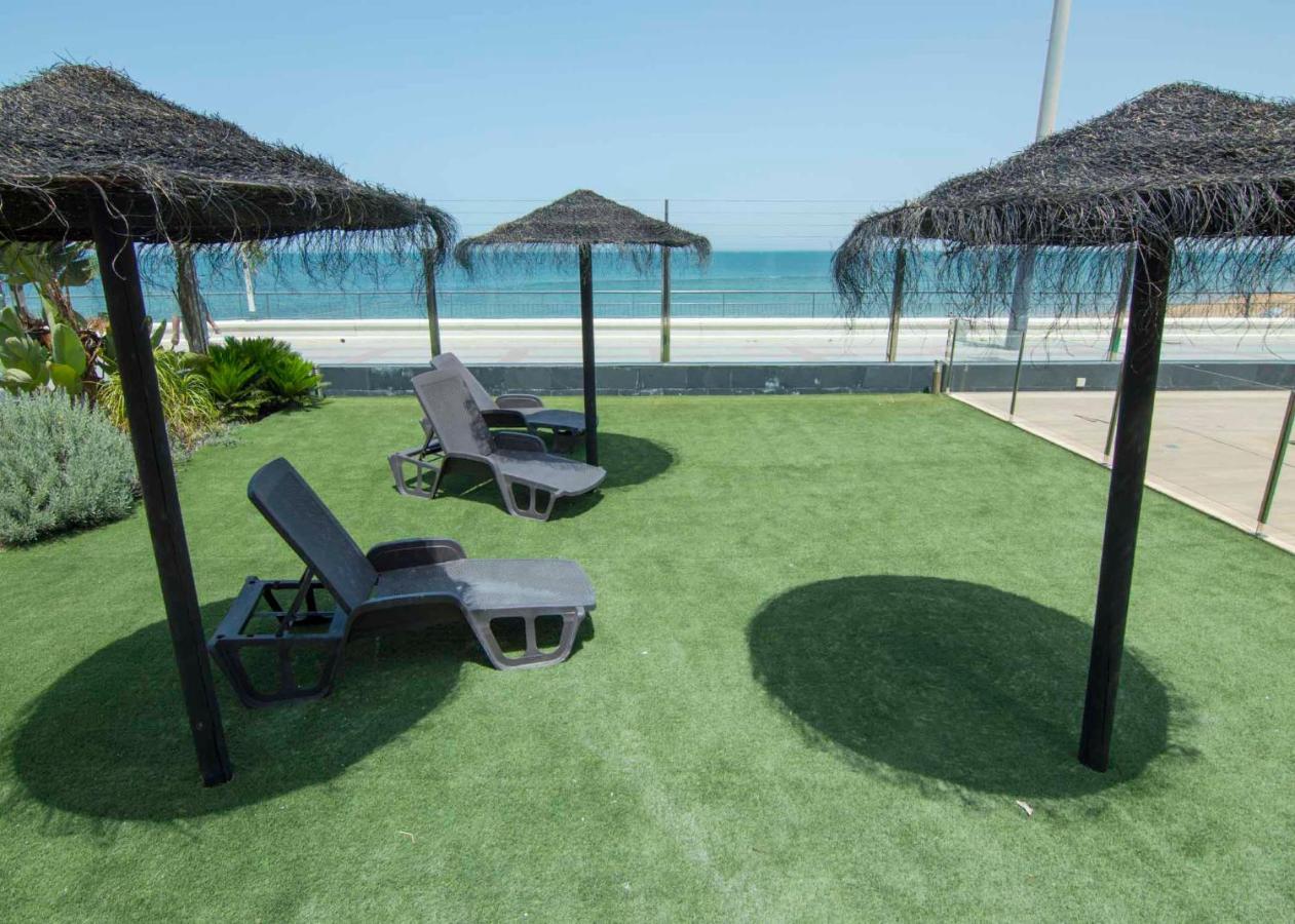Cruz Del Mar Beach, Living Sur Apartment
