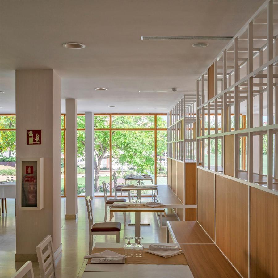 Robles Hotel