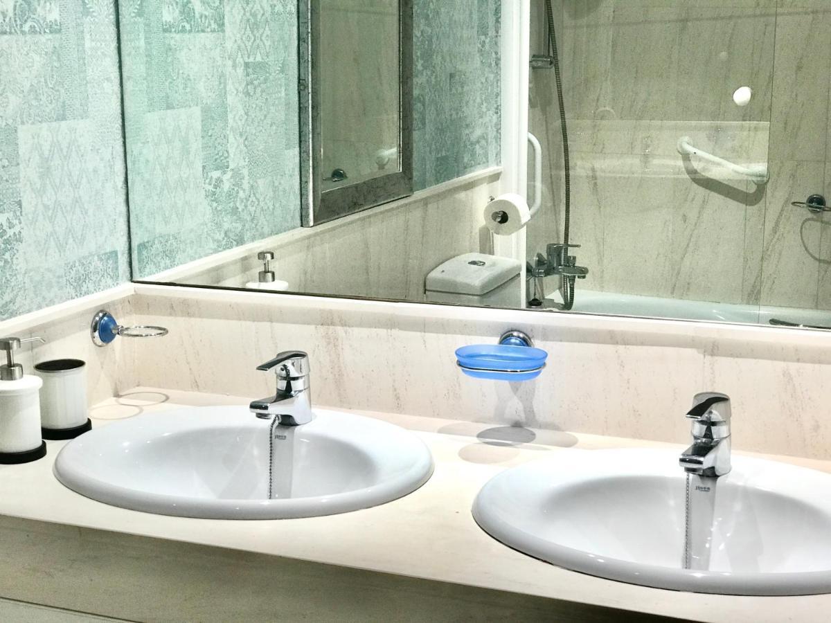 Apartment Mi Capricho Beachfront- 9e With Sea Views - Costa Del Sol