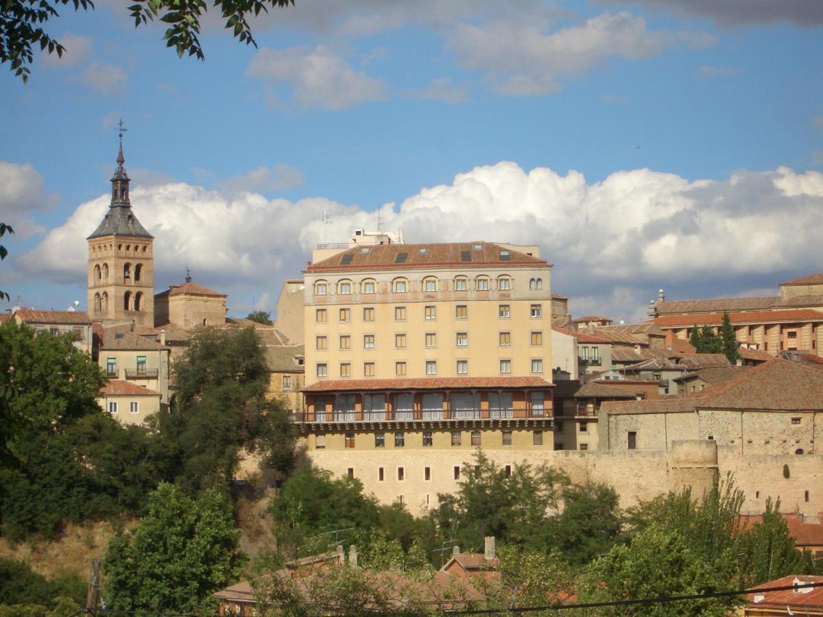 Real By Recordis Segovia
