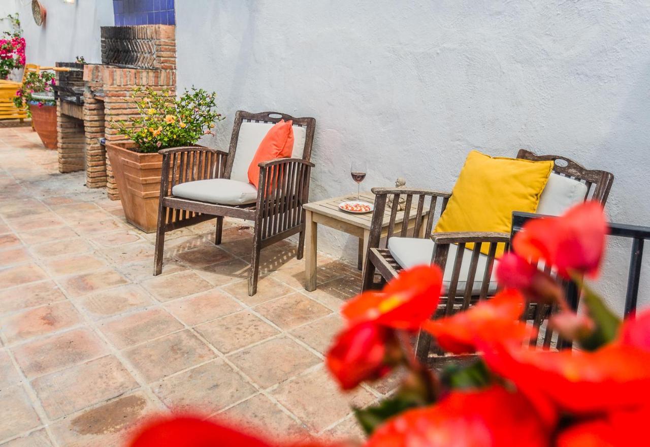 Сasa de vacaciones Casa Mundo - 16th Century Traditional White With Pool *