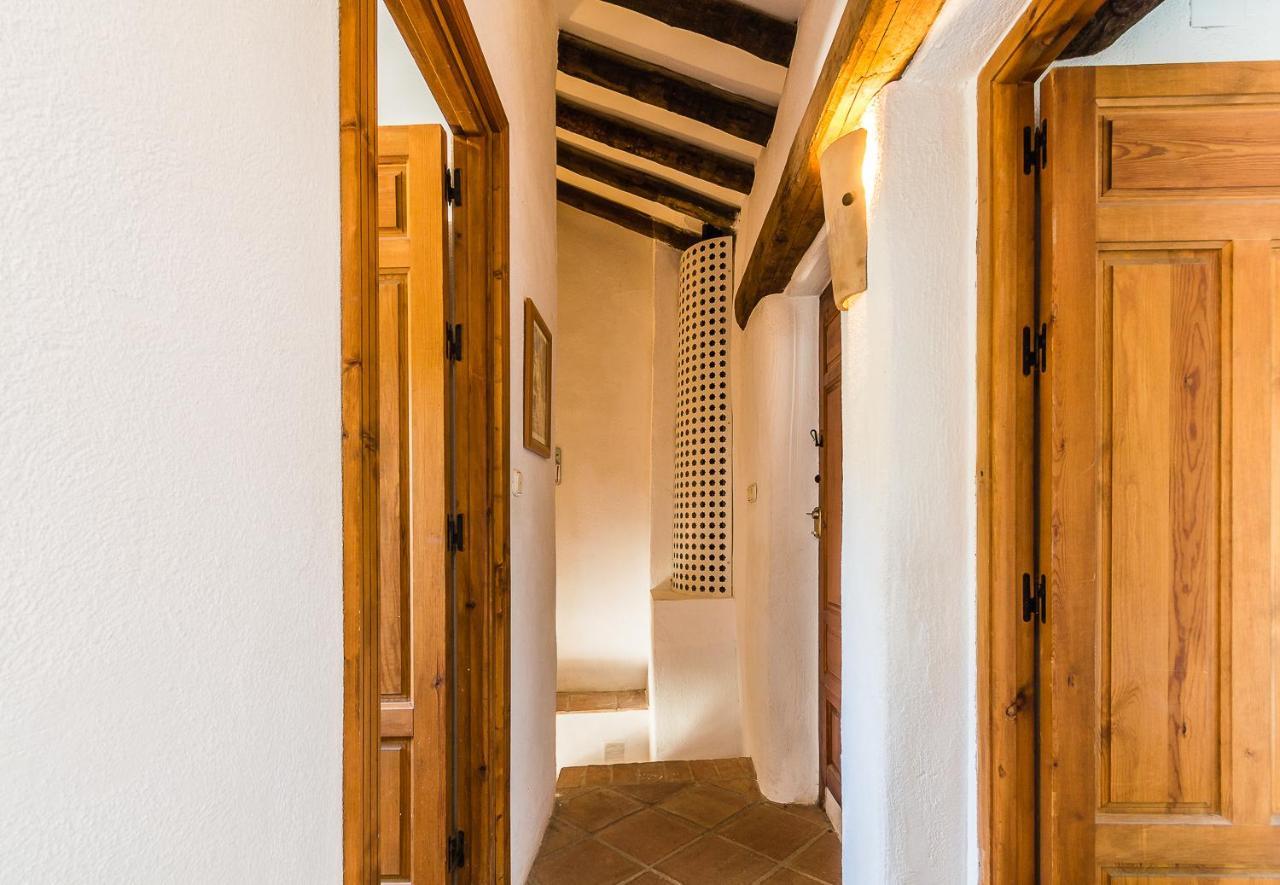 Casa Mundo - 16th Century Traditional White With Pool Сasa de vacaciones Pinos del Valle