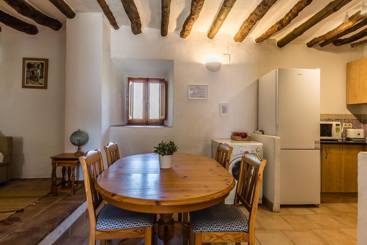 Casa Mundo - 16th Century Traditional White With Pool Сasa de vacaciones *