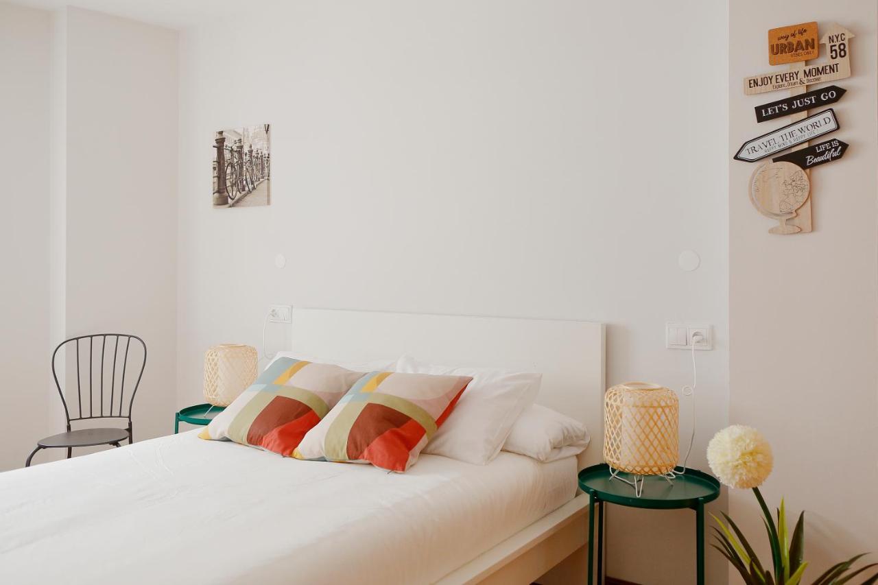 Puerto Deportivo Cimadevilla Apartment *