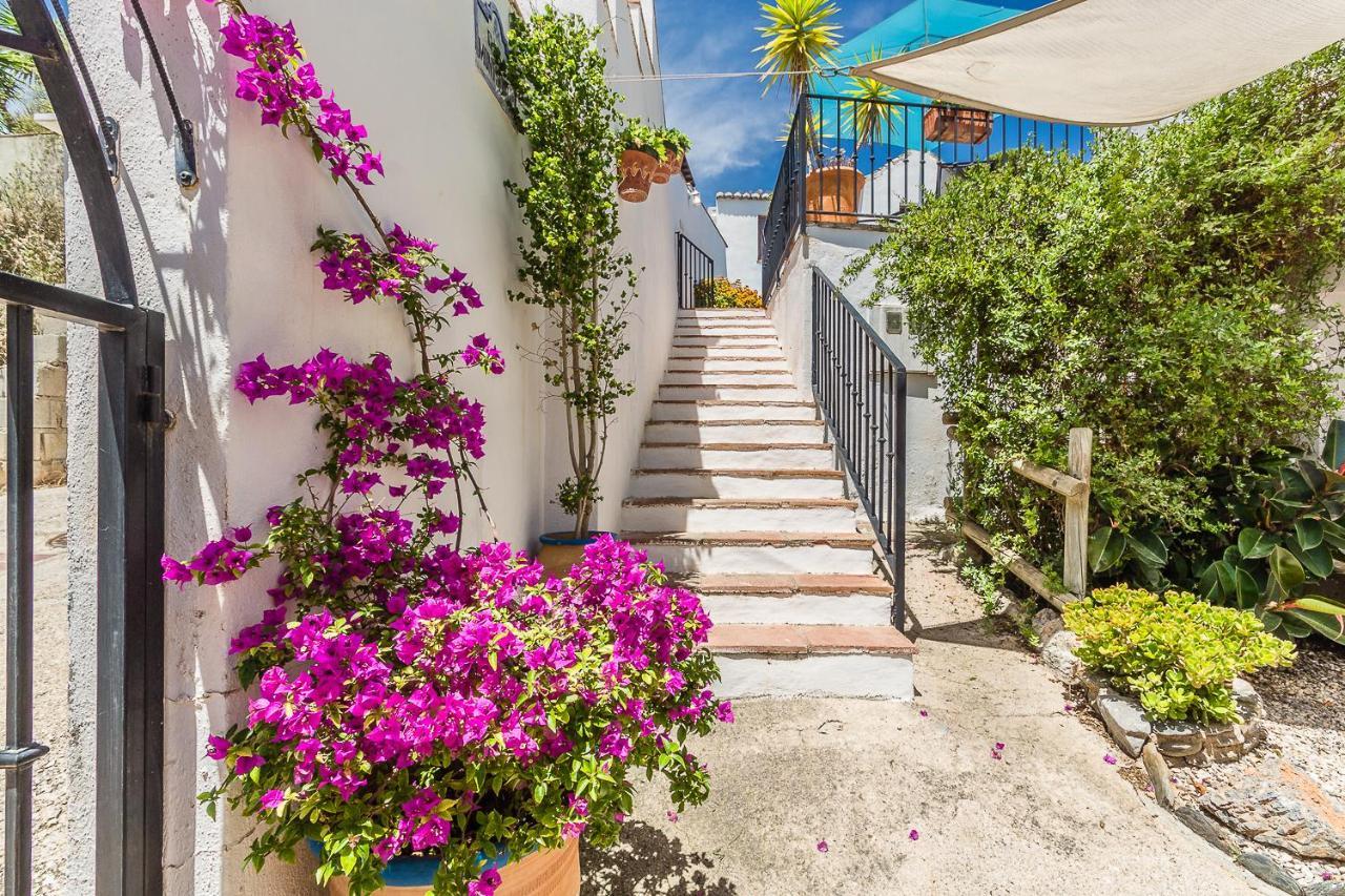 Casa Sol - Traditional With Pool And View Holiday home *