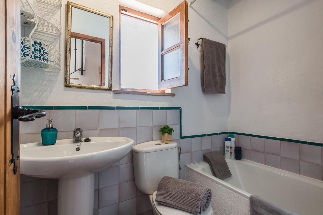 Casa Sol - Traditional With Pool And View Holiday home *
