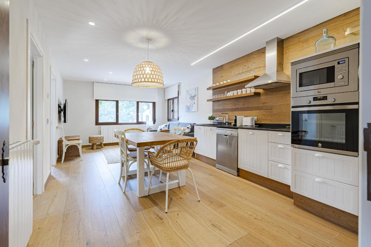 Casa Paredes, Apartment Bronchales
