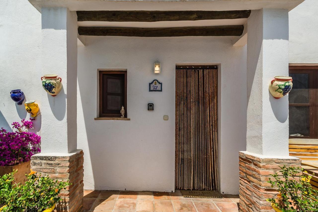 Casa Sol - Traditional With Pool And View * Pinos del Valle