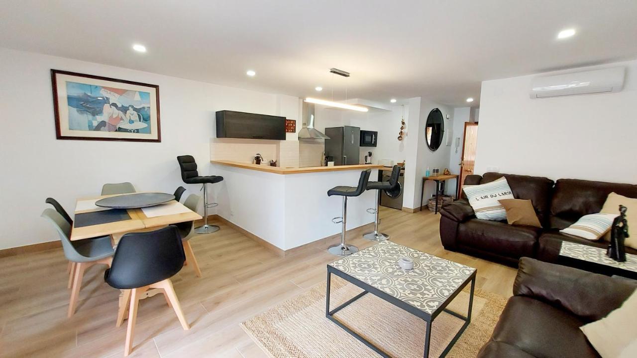 Sunny Duplex In Front Of Campello Apartamento *