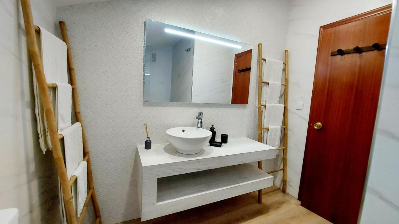 Apartamento Sunny Duplex In Front Of Campello *