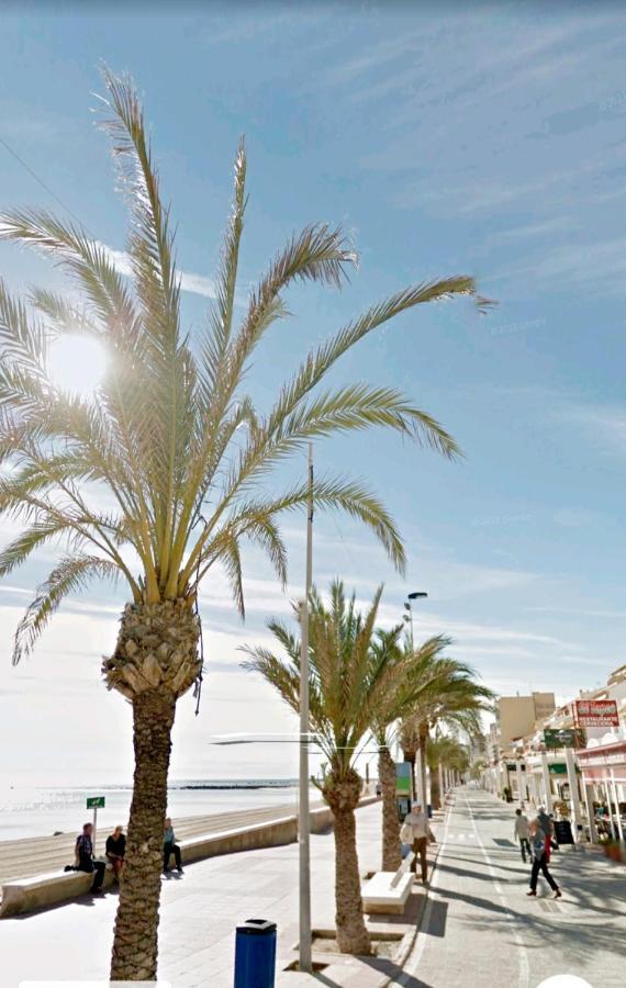 Sunny Duplex In Front Of Campello El Campello