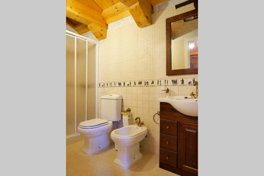 Casa De Encanto En *