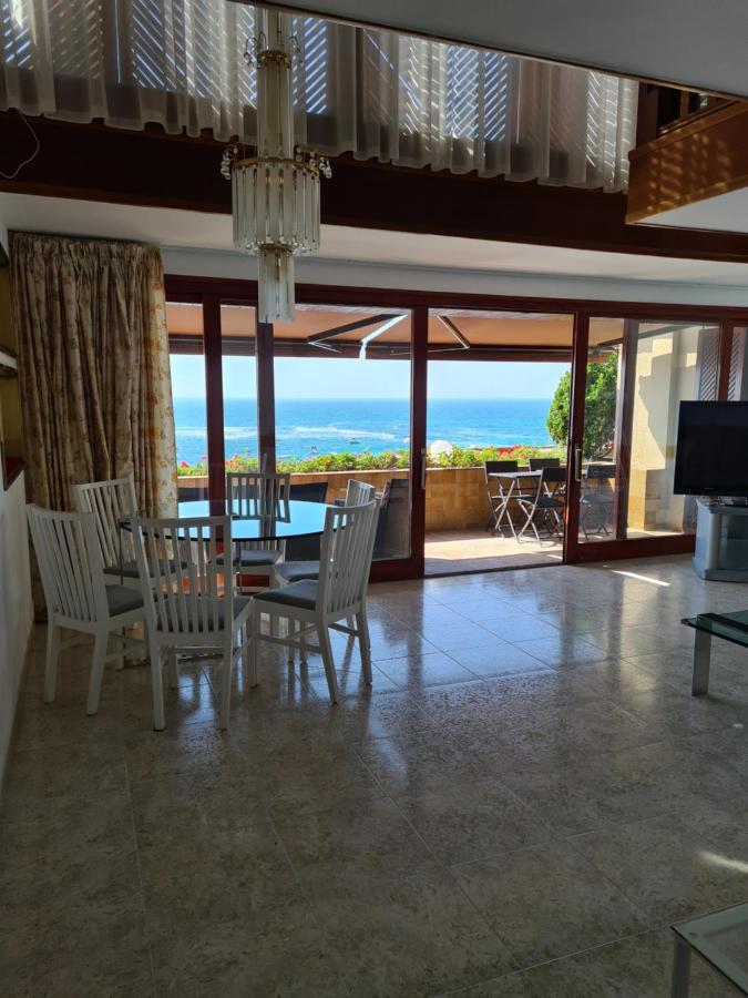 Exclusivo En Primera Línea En Apartamento *