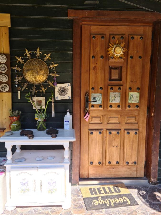 Casa De Madera Luz De Carlota La Solana