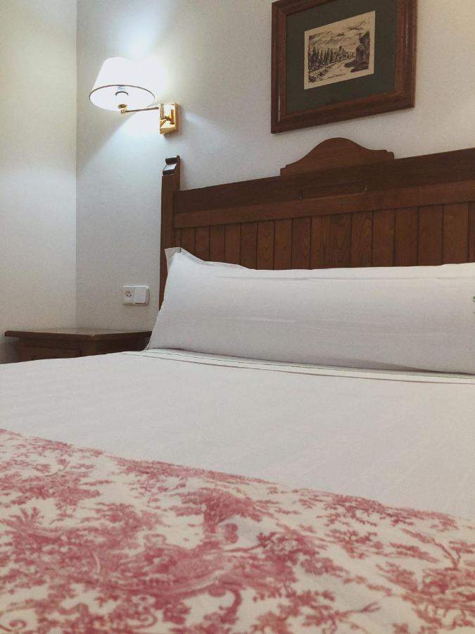 Rebeco Hotel 2*