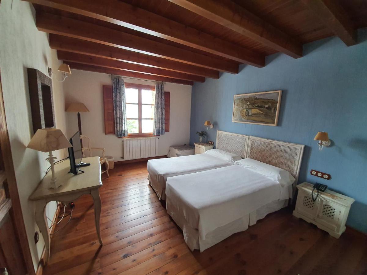 Hotel Tierras De Moya