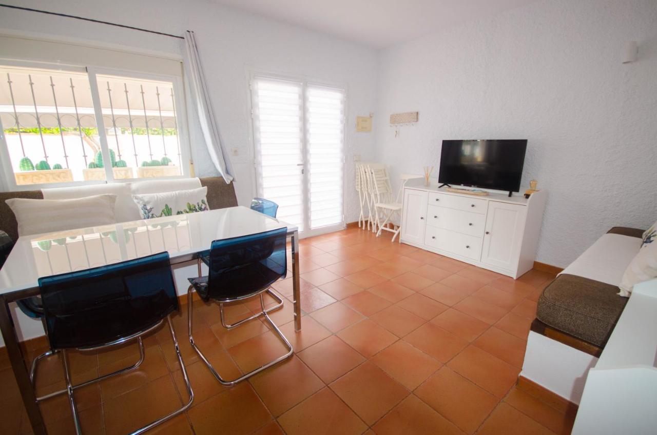 Bungalow Isa Holiday home *