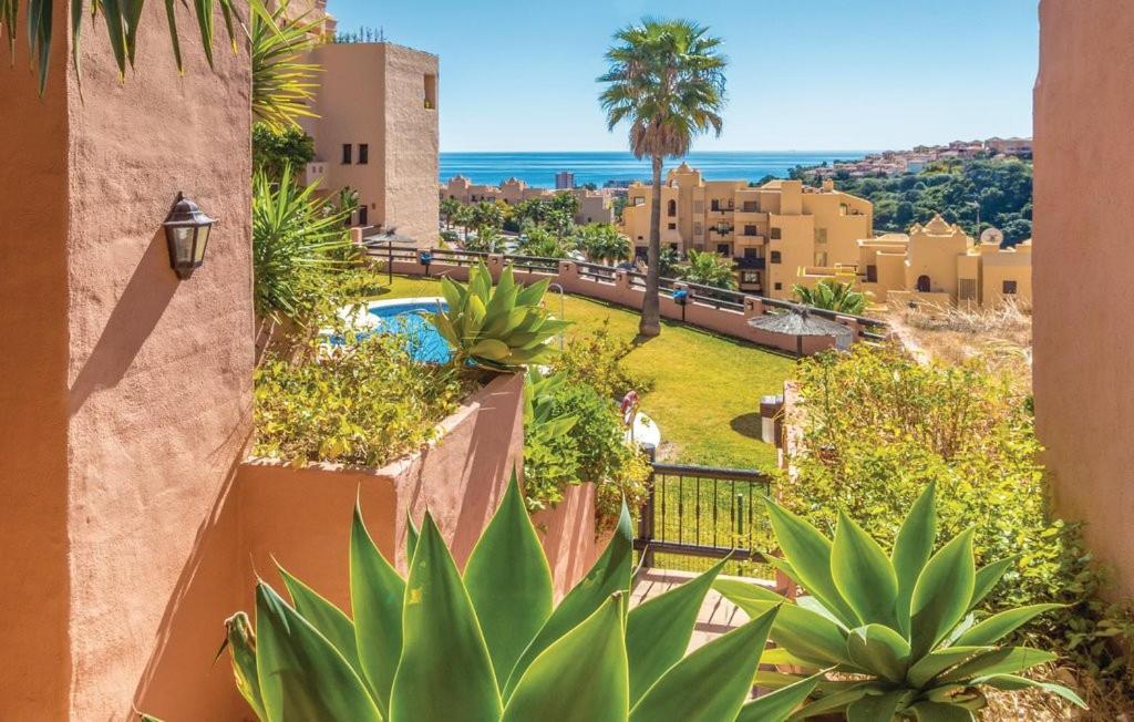 2311-modern With Sea And Pool Views Apartamento