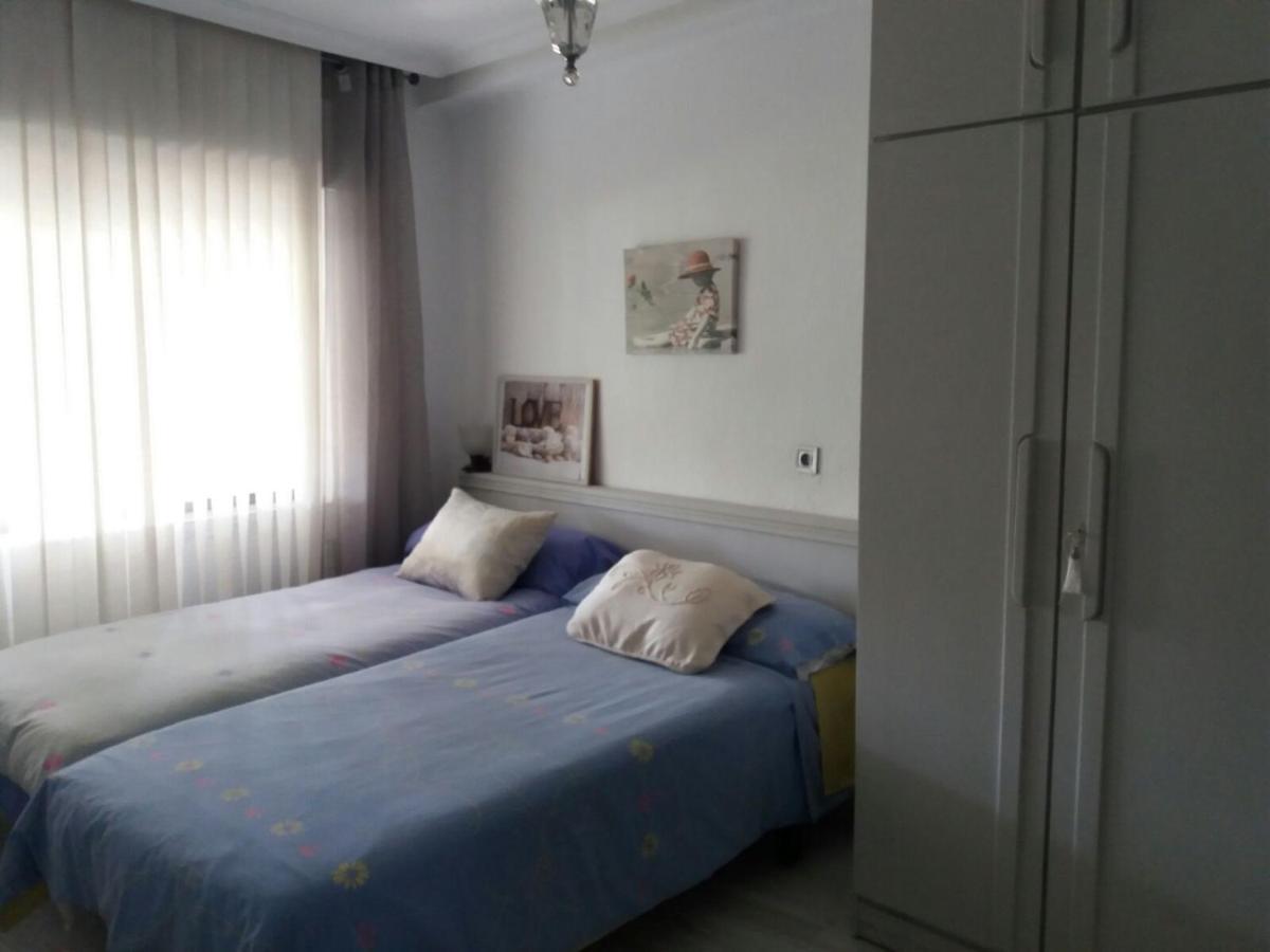 Habitación en casa particular Alojamiento en Oviedo *