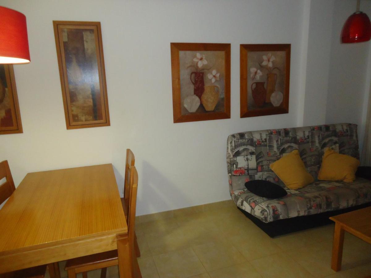 Apartment Pº Maritimo 15-4/6 Pax. Lek
