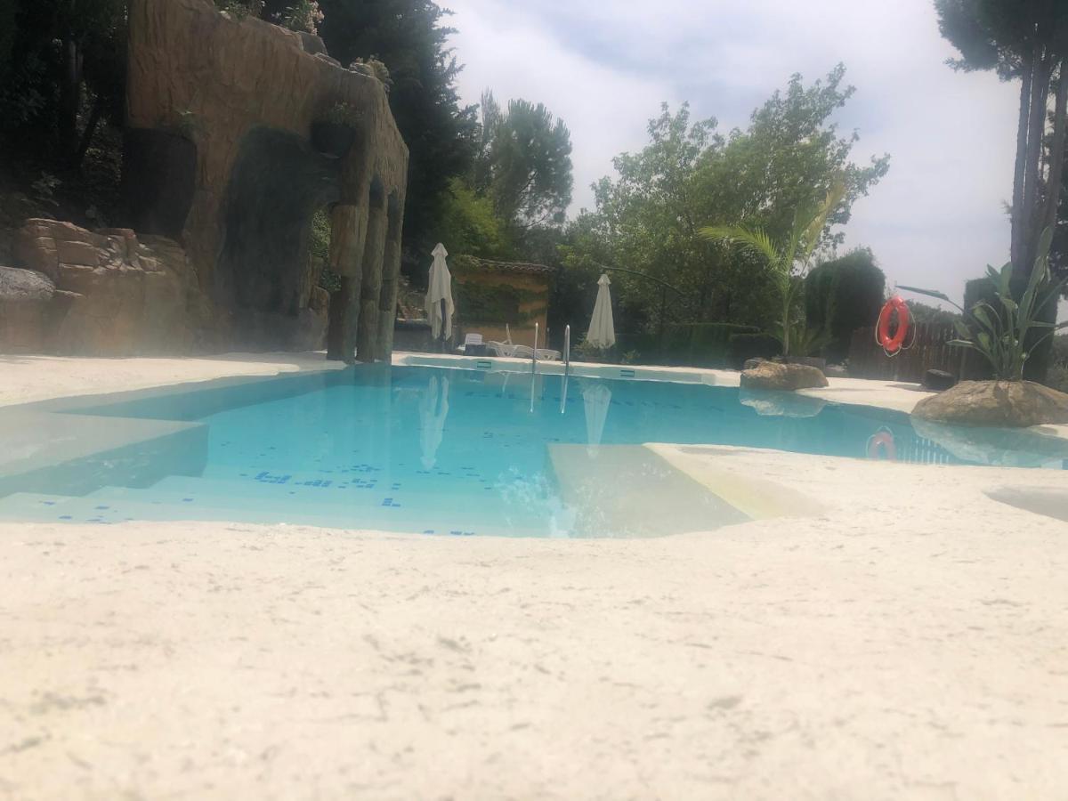 Country house Cabanas De Madera Y - Gilmanas 3 *
