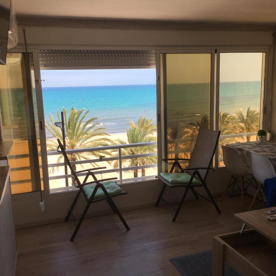 Frente Al Mar, A 10 Metros De La Playa, Vistas Increíbles Del Mar, Reformado 2021 !!! Apartamento *